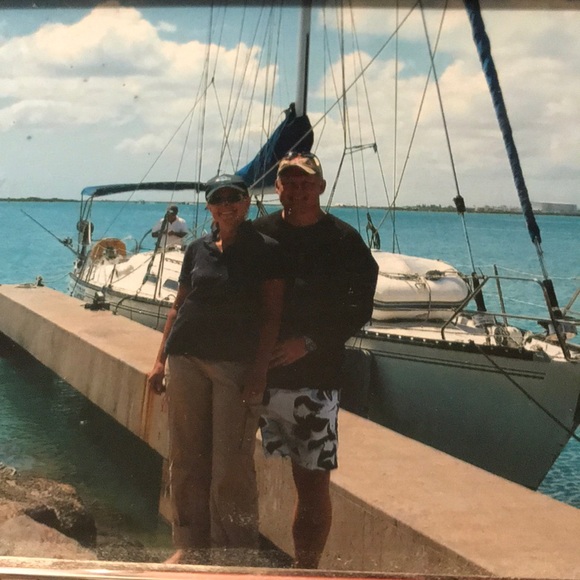 Meet Your Posher - Picture 3 of 8